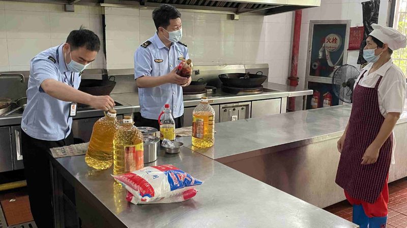 火锅加盟品牌哪家强？揭秘火锅加盟市场五大关键指标